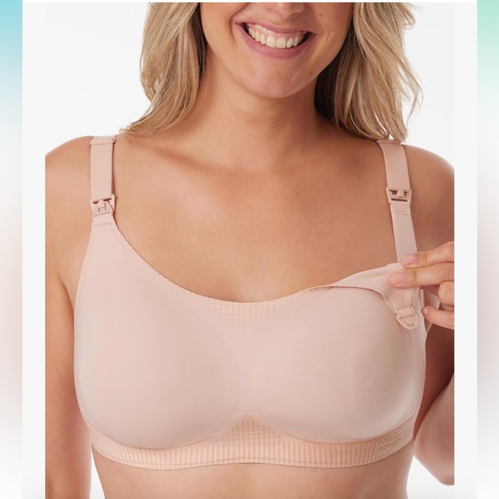 Nursing Maternity Wireless Bra in Blush